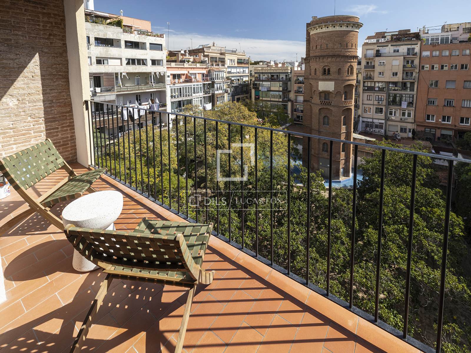 Apartment à Barcelona, Espagne 3 chambres, 104 m2 No. 150475
