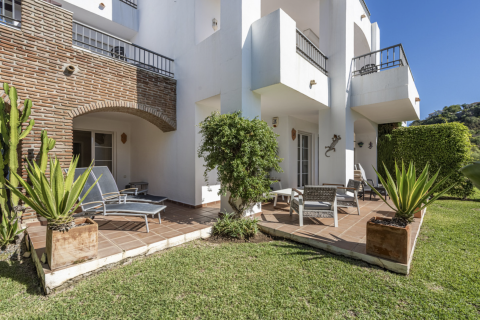 Apartment for sale Benahavis, Malaga, Spain 3 bedrooms, 201 sq.m. No. 109607 - photo 3