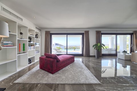 Villa for sale Benahavis, Malaga, Spain 6 bedrooms, 533 sq.m. No. 109615 - photo 3