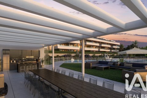 Kaupunkipientalo myytävänä Torremolinos, Malaga, Espanja, 4 makuuhuonetta, 186.9 m2 No. 172688 - kuva 10