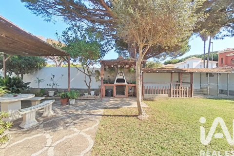 House à vendre à Chiclana de la Frontera, Cadiz, Espagne, 5 chambres, 176 m2 No. 172690 - photo 12