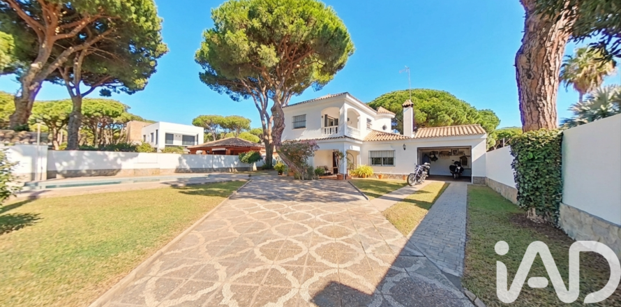 House à Chiclana de la Frontera, Cadiz, Espagne 5 chambres, 176 m2 No. 172690