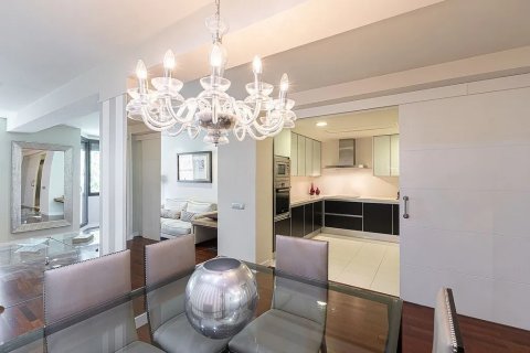 Dzīvoklis pārdošanā Barcelona, Spānijā 2 istabas, 120 m2 Nr. 142826 - attēls 10