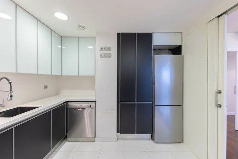 Dzīvoklis pārdošanā Barcelona, Spānijā 2 istabas, 120 m2 Nr. 142826 - attēls 27