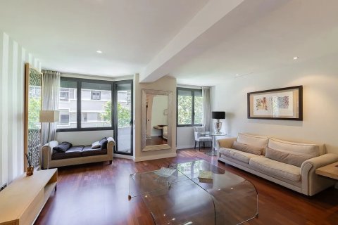 Dzīvoklis pārdošanā Barcelona, Spānijā 2 istabas, 120 m2 Nr. 142826 - attēls 14