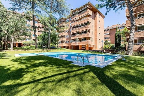 Apartamento en venta en Barcelona, España 2 dormitorios, 78 m2 No. 142827 - foto 1