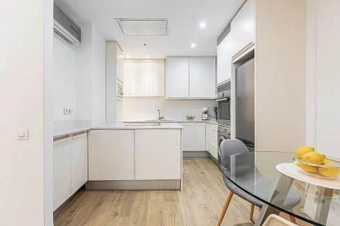 Apartamento en venta en Barcelona, España 2 dormitorios, 78 m2 No. 142827 - foto 16