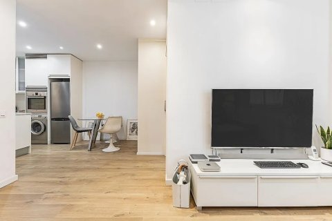 Apartamento en venta en Barcelona, España 2 dormitorios, 78 m2 No. 142827 - foto 10