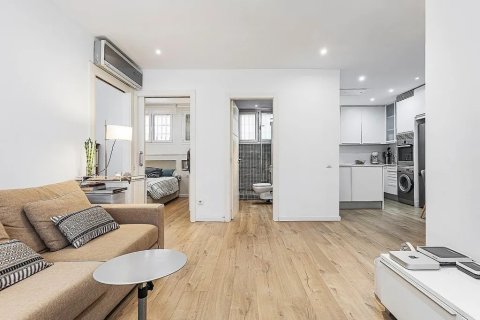 Apartamento en venta en Barcelona, España 2 dormitorios, 78 m2 No. 142827 - foto 13