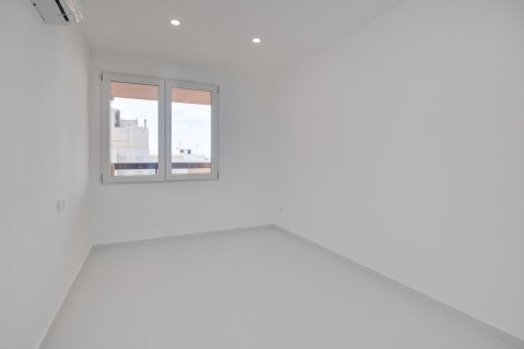 Lägenhet till salu i Torrevieja, Alicante, Spanien 3 sovrum, 102 kvm. Nr. 140487 - foto 23