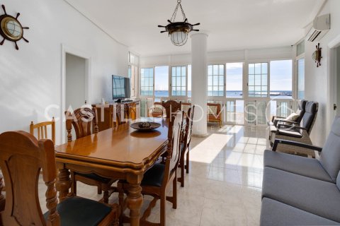 Lägenhet till salu i Torrevieja, Alicante, Spanien 4 sovrum, 146 kvm. Nr. 140482 - foto 6