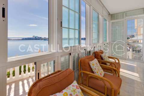 Lägenhet till salu i Torrevieja, Alicante, Spanien 4 sovrum, 146 kvm. Nr. 140482 - foto 2