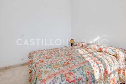 Lägenhet till salu i Torrevieja, Alicante, Spanien 4 sovrum, 146 kvm. Nr. 140482 - foto 20