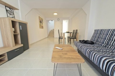 Radhus till salu i La Nucia, Alicante, Spanien 2 sovrum, 160 kvm. Nr. 140486 - foto 15