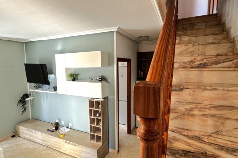 Bungalow à vendre à Alicante, Espagne, 3 chambres, 90 m2 No. 140485 - photo 30