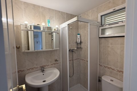 Lägenhet till salu i Benidorm, Alicante, Spanien 2 sovrum, 64 kvm. Nr. 140488 - foto 11