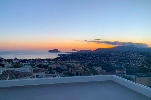 Villa for sale in Benitachell, Alicante, Spain 3 bedrooms, 451 sq.m. No. 149035 - photo 9