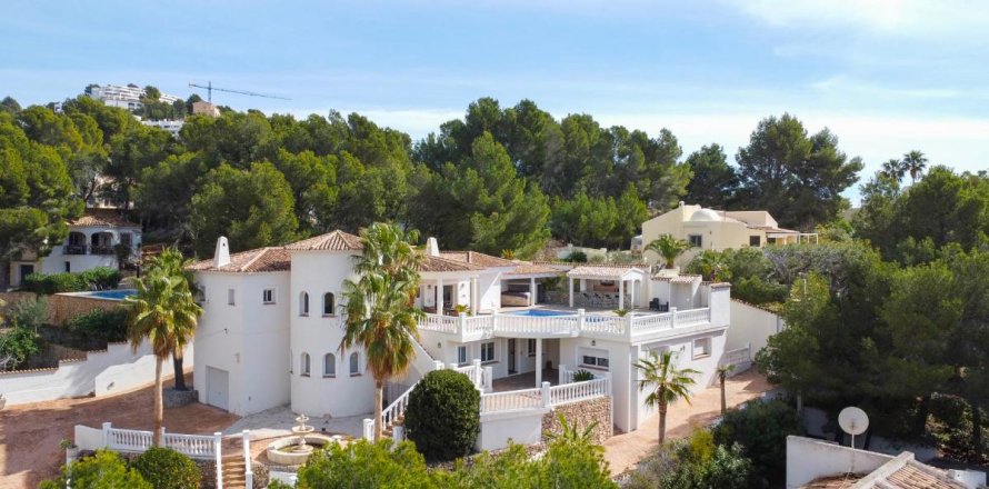 Villa in Altea, Alicante, Spanien 4 Schlafzimmer, 400 m2 Nr. 149034