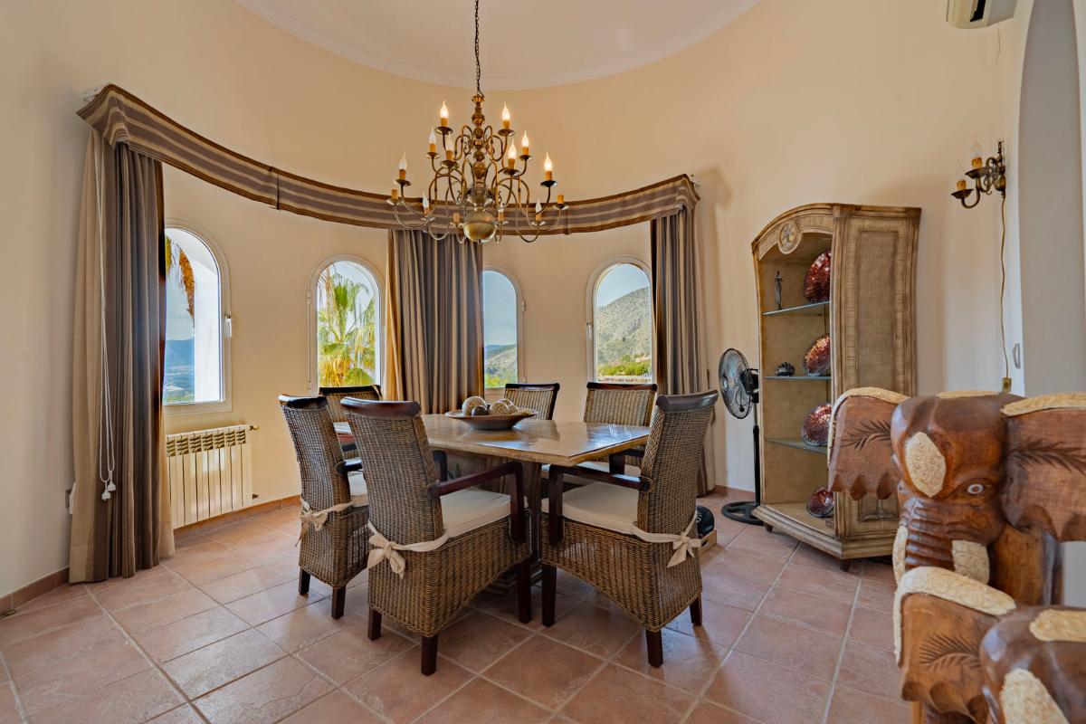 Villa in Altea, Alicante, Spanien 4 Schlafzimmer, 400 m2 Nr. 149034