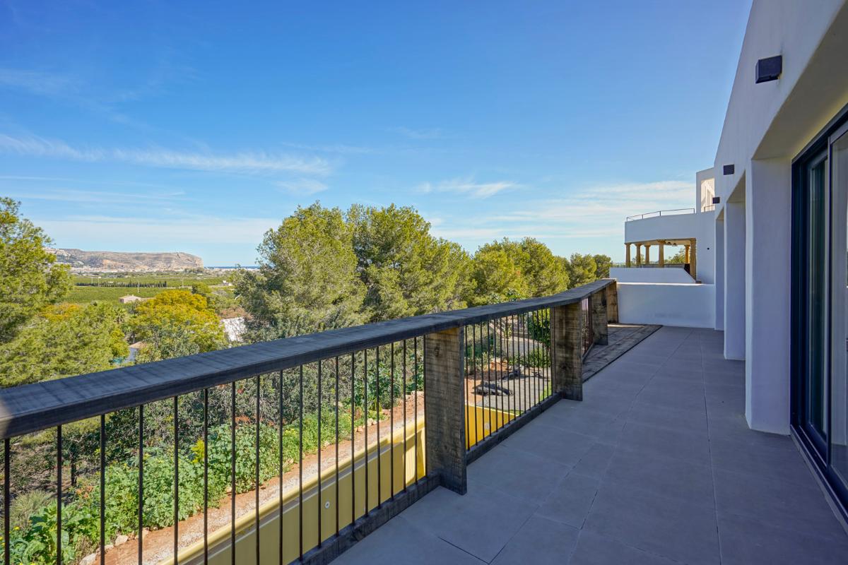 Villa a Javea, Alicante, Spagna 3 camere da letto, 250 mq. N° 149037