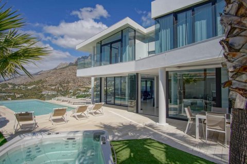 Villa zum Verkauf Altea, Alicante, Spanien 6 Schlafzimmer, 547 m2 Nr. 98198 - Foto 2
