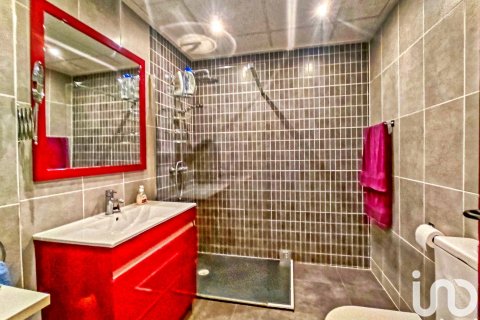 Dom w Petrer, Alicante, Hiszpania 5 sypialni, 505 mkw. nr 153776 – zdjęcie 30