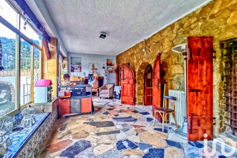 Dom w Petrer, Alicante, Hiszpania 5 sypialni, 505 mkw. nr 153776 – zdjęcie 23