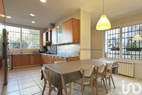 Māja pārdošanā Barcelona, Spānijā 5 istabas, 817 m2 Nr. 153773 - attēls 8