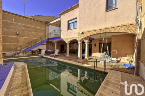 Дом в Альмагро, Сьюдад Реаль, Испания 4 спальни, 450м2 №153771