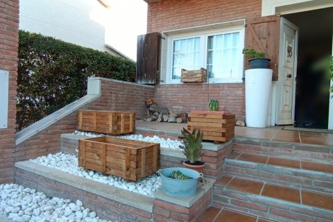 Dom w Llinars Del Valles, Barcelona, Hiszpania 5 sypialni, 330 mkw. nr 153774 – zdjęcie 3