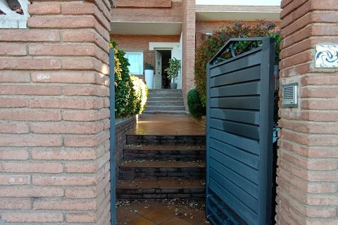 Dom w Llinars Del Valles, Barcelona, Hiszpania 5 sypialni, 330 mkw. nr 153774 – zdjęcie 5