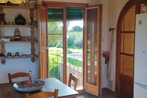 Linnat myytävänä Torredembarra, Tarragona, Espanja, 3 makuuhuonetta, 300 m2 No. 153777 - kuva 14