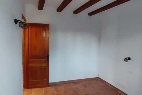 Linnat myytävänä Torredembarra, Tarragona, Espanja, 3 makuuhuonetta, 300 m2 No. 153777 - kuva 26