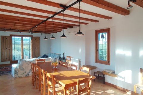 Linnat myytävänä Torredembarra, Tarragona, Espanja, 3 makuuhuonetta, 300 m2 No. 153777 - kuva 12