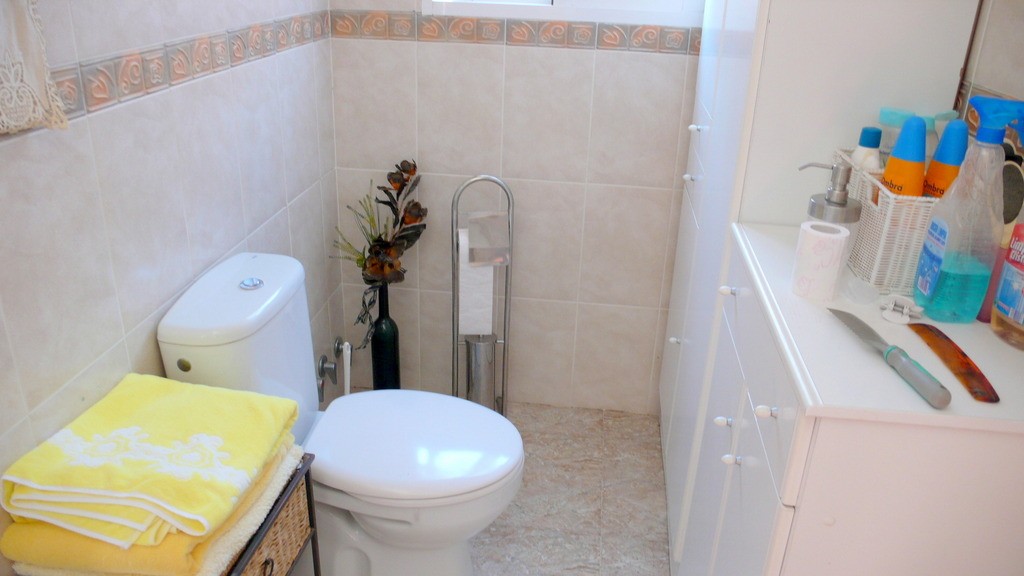 Finca a Dolores, Alicante, Spagna 3 camere da letto, 240 mq. N° 144770