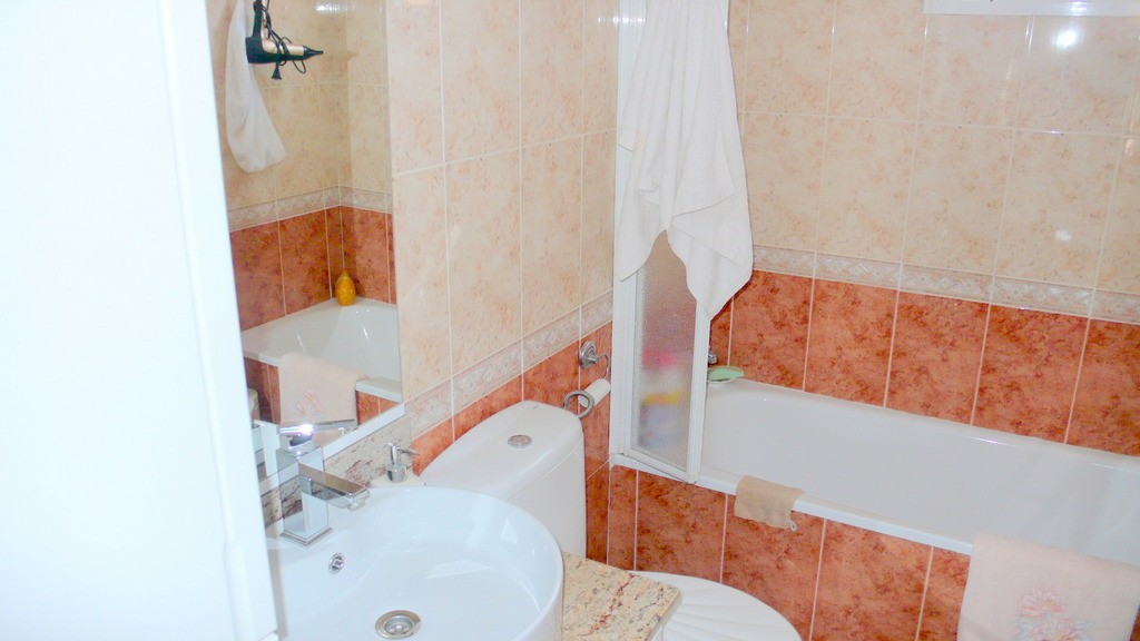 Finca a Dolores, Alicante, Spagna 3 camere da letto, 240 mq. N° 144770