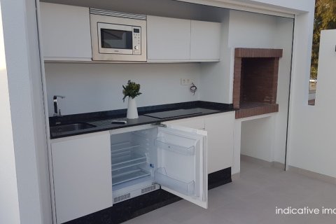 Huoneisto myytävänä San Pedro del Pinatar, Murcia, Espanja, 3 makuuhuonetta, 109 m2 No. 144772 - kuva 18