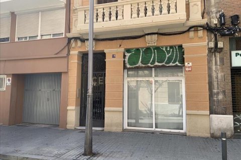 Retail store in vendita a Barcelona, Spagna 31 mq. N° 191576 - foto 2