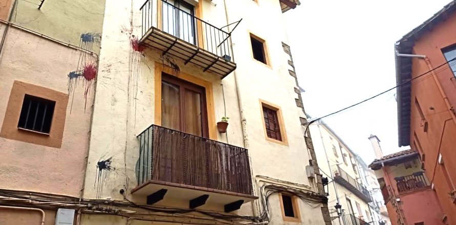 Apartment à Berga, Barcelona, Espagne 3 chambres, 145 m2 No. 191574