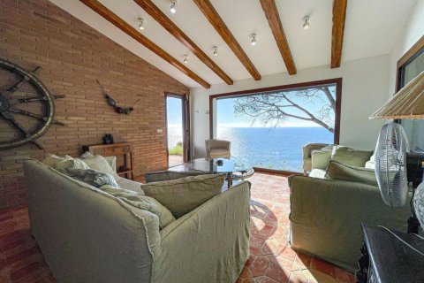 Māja pārdošanā Lloret de Mar, Girona, Spānijā 7 istabas, 283 m2 Nr. 160733 - attēls 6