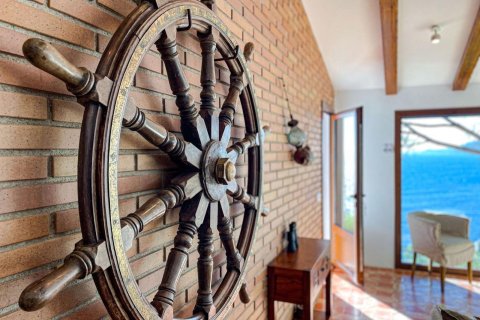 Māja pārdošanā Lloret de Mar, Girona, Spānijā 7 istabas, 283 m2 Nr. 160733 - attēls 4