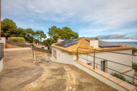 Hus till salu i Begur, Girona, Spanien 4 sovrum, 322 kvm. Nr. 160732 - foto 16