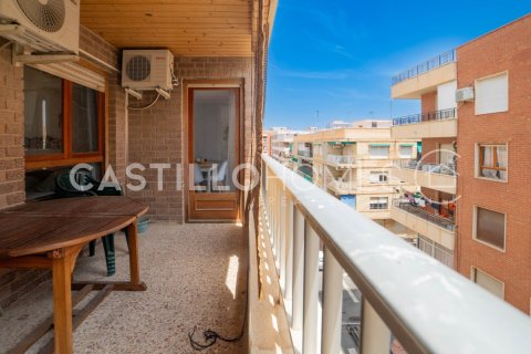 Lägenhet i Torrevieja, Alicante, Spanien 3 sovrum, 95 kvm. Nr. 184395