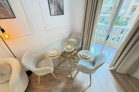 Wohnung zum Verkauf in Torrevieja, Alicante, Spanien 2 Schlafzimmer, 55 m2 Nr. 184394 - Foto 21