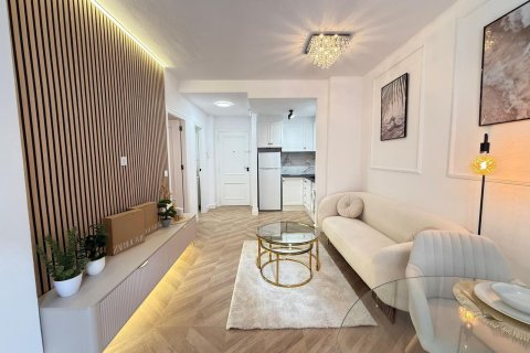 Wohnung zum Verkauf in Torrevieja, Alicante, Spanien 2 Schlafzimmer, 55 m2 Nr. 184394 - Foto 9