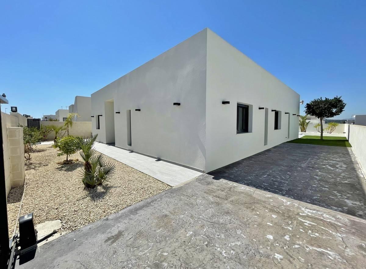 Villa i Rafal, Alicante, Spanien 3 sovrum, 120 kvm. Nr. 151684