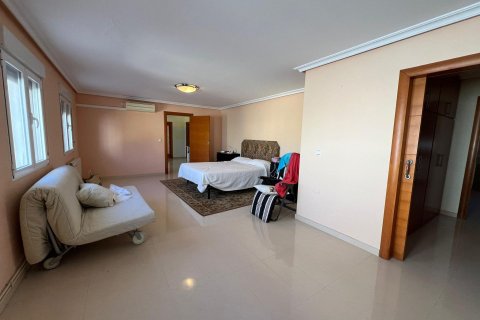 Villa zum Verkauf Torrevieja, Alicante, Spanien 6 Schlafzimmer, 579 m2 Nr. 139855 - Foto 15