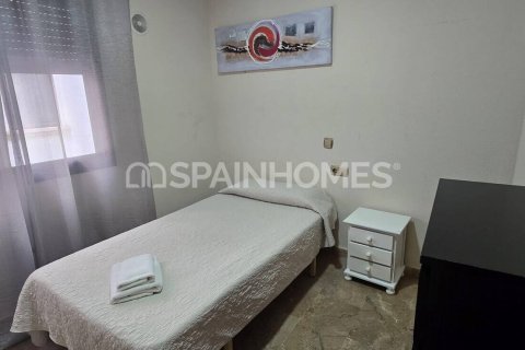 Takvåning till salu Torrevieja, Alicante, Spanien 4 sovrum, 178 kvm. Nr. 139849 - foto 7