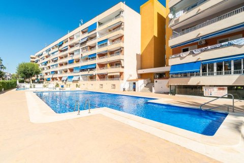 Apartment à vendre Punta Prima, Alicante, Espagne, 3 chambres, 143 m2 No. 138393 - photo 1