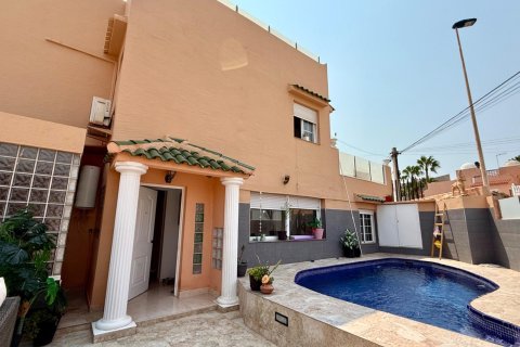 Villa for sale Torrevieja, Alicante, Spain 5 bedrooms,  No. 138389 - photo 11